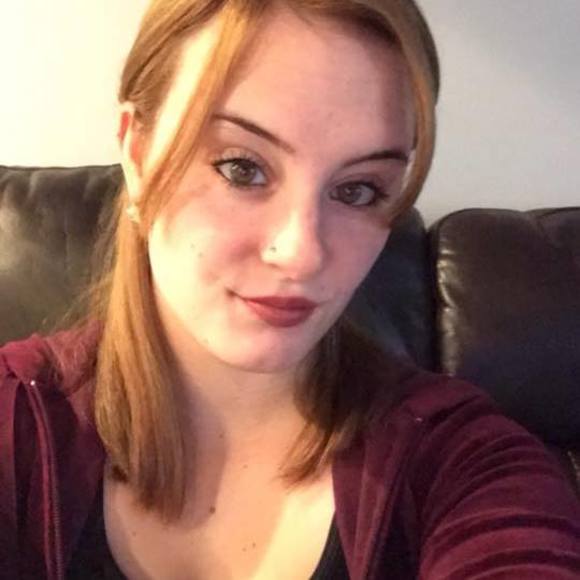 Meet your Posher, Gina - Picture 1 of 1